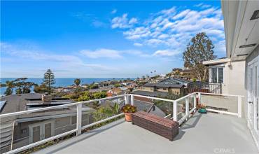 2873 Rounsevel, Laguna Beach, California 92651, 2 Bedrooms Bedrooms, ,1 BathroomBathrooms,Residential Lease,Rent,2873 Rounsevel,LG24204713