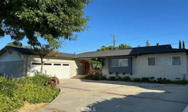 20500 Aetna St, Woodland Hills, California 91367, 3 Bedrooms Bedrooms, ,2 BathroomsBathrooms,Residential Lease,Rent,20500 Aetna St,PW24204920