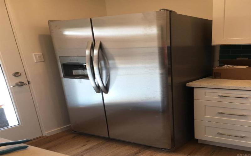 Included Kitchen Refrigerator