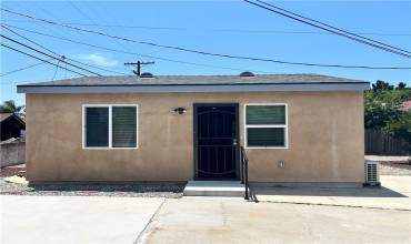 2018 Thurman Avenue, Los Angeles, California 90016, 1 Bedroom Bedrooms, ,1 BathroomBathrooms,Residential Lease,Rent,2018 Thurman Avenue,SB24204992