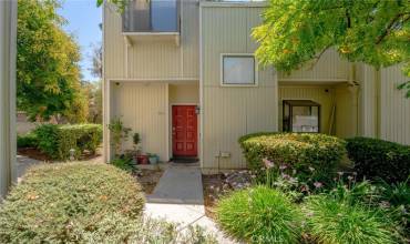 646 Sycamore Avenue 18, Claremont, California 91711, 2 Bedrooms Bedrooms, ,2 BathroomsBathrooms,Residential,Buy,646 Sycamore Avenue 18,CV24163279