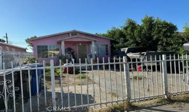 220 W 101st Street, Los Angeles, California 90003, 2 Bedrooms Bedrooms, ,2 BathroomsBathrooms,Residential,Buy,220 W 101st Street,CV23197618