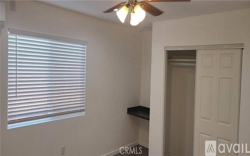 Bedroom w/Built-in Desk - Unit B