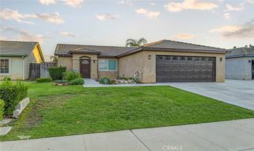 325 W Pilot Avenue, Bakersfield, California 93308, 3 Bedrooms Bedrooms, ,2 BathroomsBathrooms,Residential,Buy,325 W Pilot Avenue,NS24204071