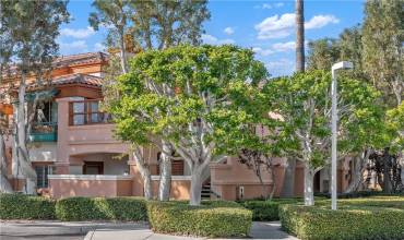 16 Villa Point Drive, Newport Beach, California 92660, 1 Bedroom Bedrooms, ,1 BathroomBathrooms,Residential Lease,Rent,16 Villa Point Drive,LG24205374