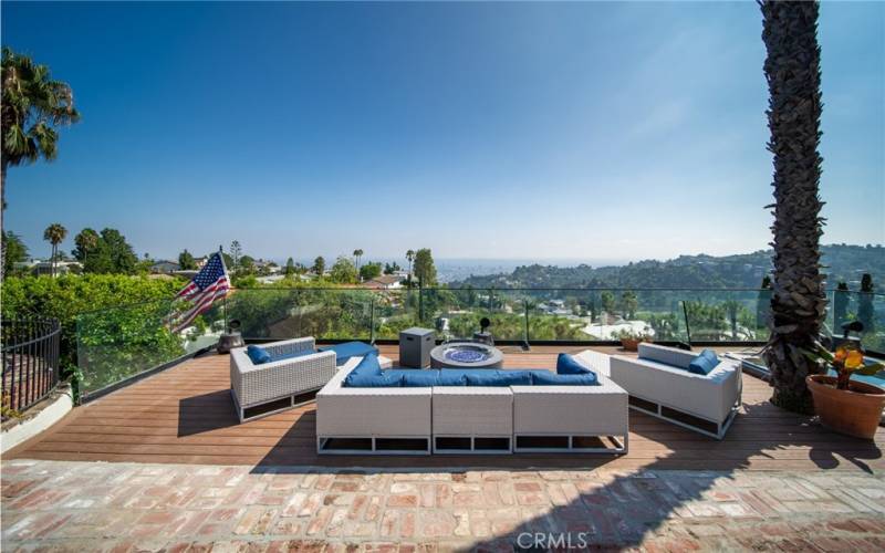 Lounge chairs overlooking views