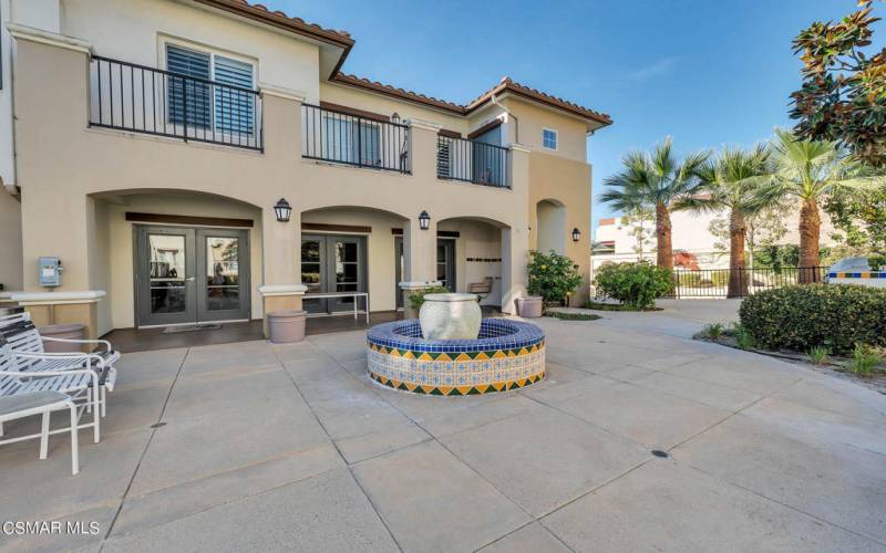 461 Country Club Dr #208, Simi Valley  -