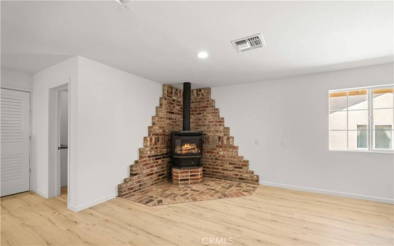 Wood stove