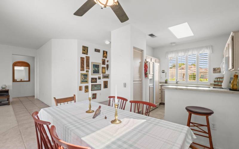 38807 Burgundy Ln View Dining Kitchen