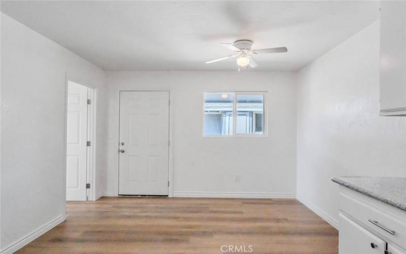 Back Unit dining area/ living area