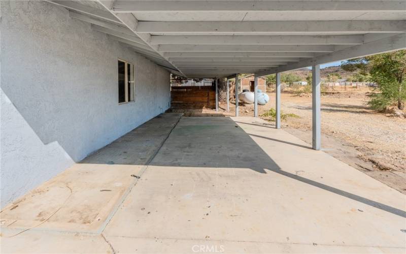 patio behind garage