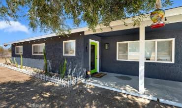 60390 Alta Mura Drive, Joshua Tree, California 92252, 3 Bedrooms Bedrooms, ,2 BathroomsBathrooms,Residential,Buy,60390 Alta Mura Drive,IG24204277