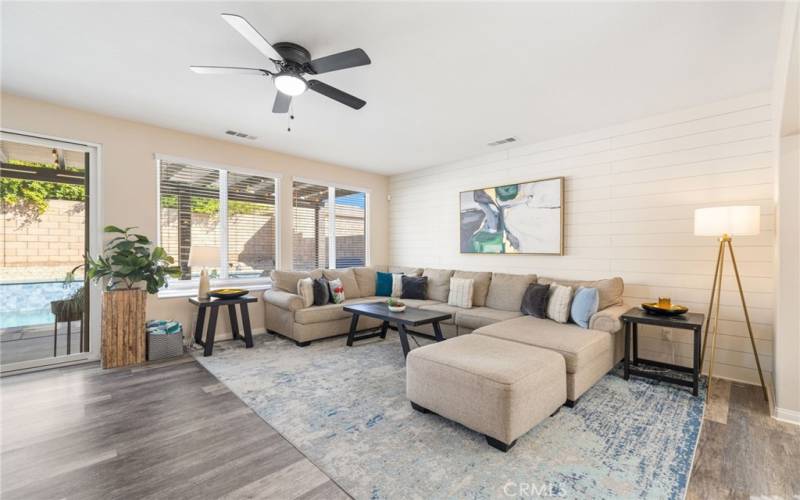 Livingroom with Pool View