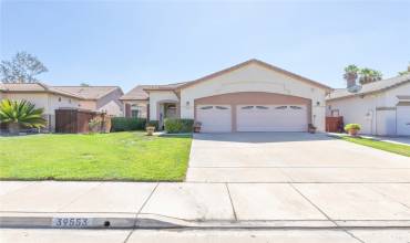 39553 Bonaire Way, Murrieta, California 92563, 4 Bedrooms Bedrooms, ,2 BathroomsBathrooms,Residential,Buy,39553 Bonaire Way,SW24205292