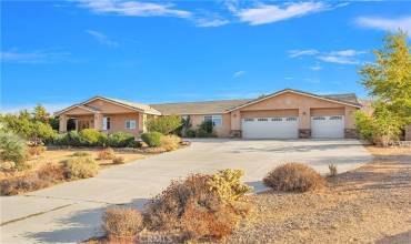 26475 Horizon Street, Apple Valley, California 92308, 4 Bedrooms Bedrooms, ,3 BathroomsBathrooms,Residential,Buy,26475 Horizon Street,HD24205355