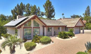 10700 Meadow Glen Way E, Escondido, California 92026, 3 Bedrooms Bedrooms, ,2 BathroomsBathrooms,Residential,Buy,10700 Meadow Glen Way E,SW24206155