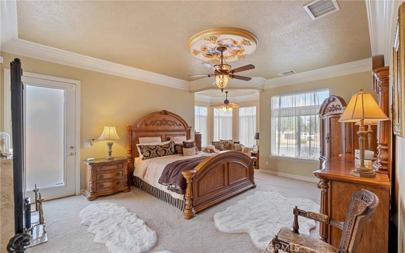 Master bedroom with retreat area in the corner