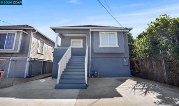 1226 50th Ave, Oakland, California 94601, 3 Bedrooms Bedrooms, ,2 BathroomsBathrooms,Residential,Buy,1226 50th Ave,41075521