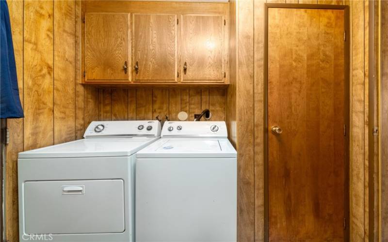 Matching washer & dryer