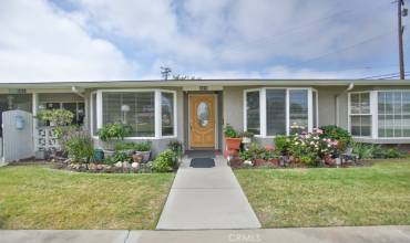 13720 Saint Andrews 43H, Seal Beach, California 90740, 1 Bedroom Bedrooms, ,1 BathroomBathrooms,Residential,Buy,13720 Saint Andrews 43H,PW24206570