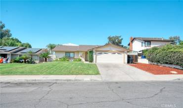 7034 Grove Avenue, Highland, California 92346, 3 Bedrooms Bedrooms, ,2 BathroomsBathrooms,Residential,Buy,7034 Grove Avenue,SR24205030