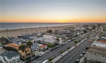 1113 W Balboa Boulevard, Newport Beach, California 92661, 3 Bedrooms Bedrooms, ,2 BathroomsBathrooms,Residential Lease,Rent,1113 W Balboa Boulevard,OC24207339