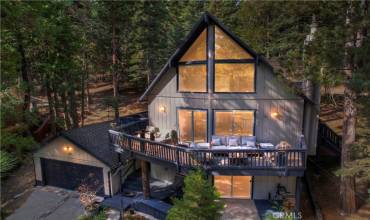 446 Bel Air Drive, Lake Arrowhead, California 92352, 3 Bedrooms Bedrooms, ,2 BathroomsBathrooms,Residential,Buy,446 Bel Air Drive,RW24207145