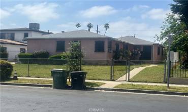 230 E 111th Street, Los Angeles, California 90061, 4 Bedrooms Bedrooms, ,Residential Income,Buy,230 E 111th Street,SB24094913