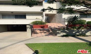 1916 Pelham Avenue 3, Los Angeles, California 90025, 3 Bedrooms Bedrooms, ,3 BathroomsBathrooms,Residential Lease,Rent,1916 Pelham Avenue 3,24449657