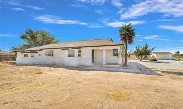 8820 5th Avenue, Hesperia, California 92345, 7 Bedrooms Bedrooms, ,5 BathroomsBathrooms,Residential,Buy,8820 5th Avenue,IV24201473