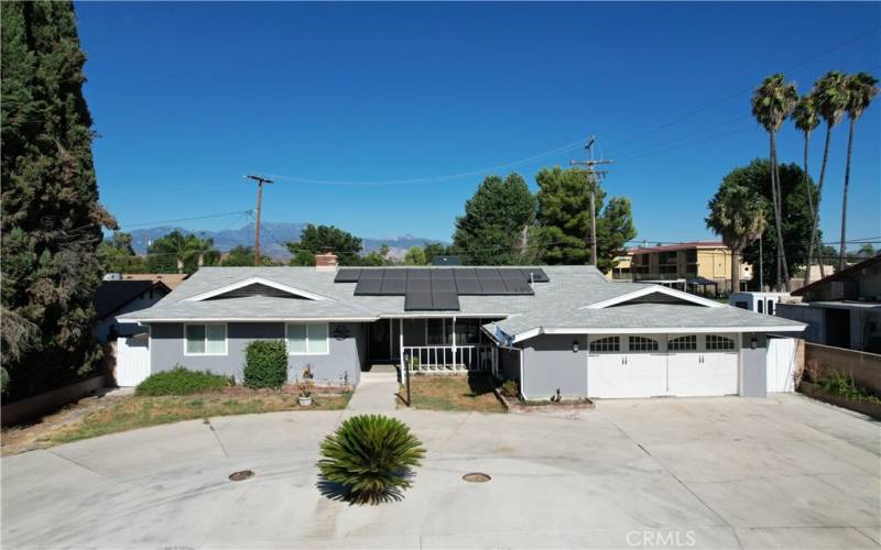 Circular Driveway & Two-Car Garage