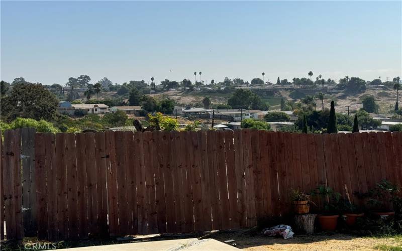 Neighborhood & hills views