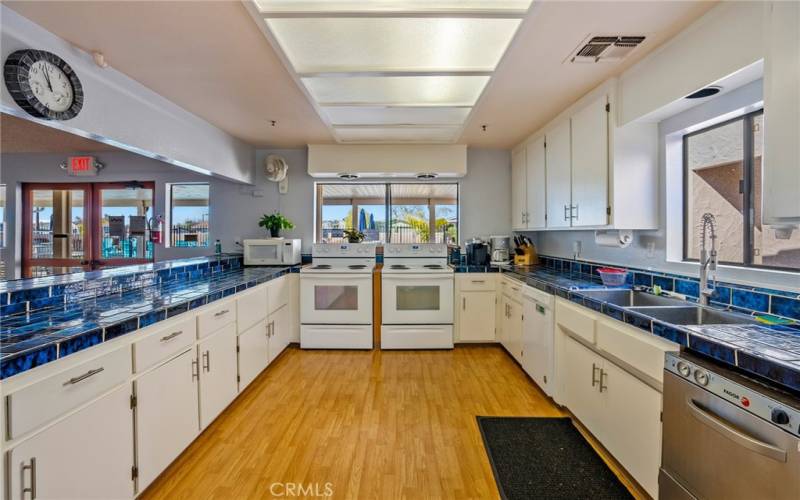 Extensive kitchen in the clubhouse