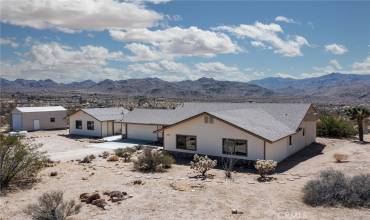 63257 Wagon Wheel Road, Joshua Tree, California 92252, 4 Bedrooms Bedrooms, ,2 BathroomsBathrooms,Residential,Buy,63257 Wagon Wheel Road,JT24194710