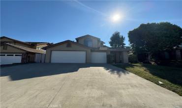 15069 Danielle Way, Lake Elsinore, California 92530, 4 Bedrooms Bedrooms, ,3 BathroomsBathrooms,Residential,Buy,15069 Danielle Way,CV24200430