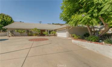 1513 Branch Avenue, Simi Valley, California 93065, 5 Bedrooms Bedrooms, ,1 BathroomBathrooms,Residential,Buy,1513 Branch Avenue,SR24203435