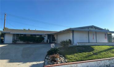 18614 Kimbrough Street, Canyon Country, California 91351, 4 Bedrooms Bedrooms, ,2 BathroomsBathrooms,Residential,Buy,18614 Kimbrough Street,SR24199396