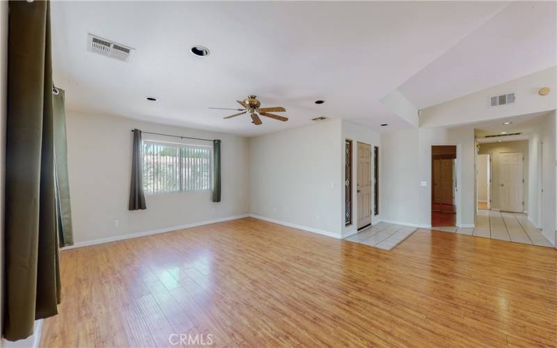 Great Room in front of house - Open floorplan