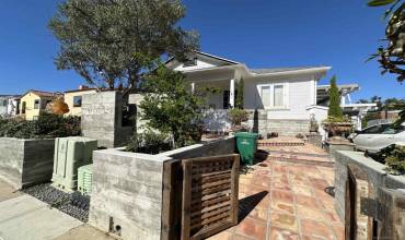 3020 Byron St (Lower), San Diego, California 92106, 2 Bedrooms Bedrooms, ,2 BathroomsBathrooms,Residential Lease,Rent,3020 Byron St (Lower),240023772SD