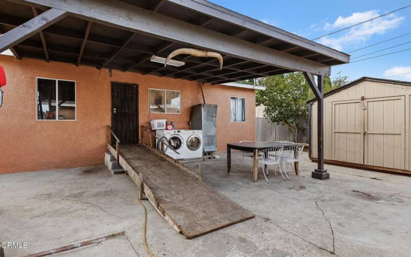 13-web-or-mls-13 - Back Patio