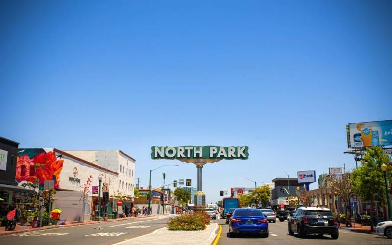 Great North Park location close to all the fun!