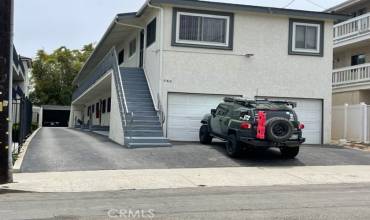 640 W Imperial Avenue 7, El Segundo, California 90245, 8 Bedrooms Bedrooms, ,8 BathroomsBathrooms,Residential Lease,Rent,640 W Imperial Avenue 7,RS24205859