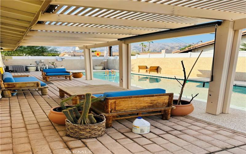 patio sitting area by pool