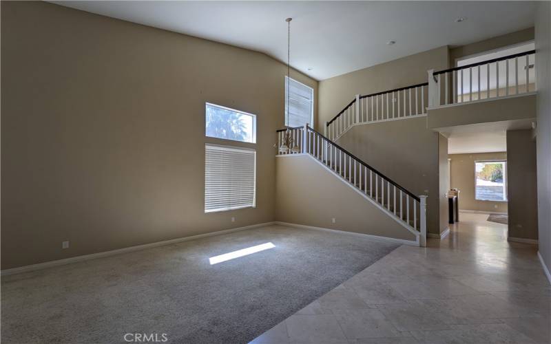 Living Room / Dining Room