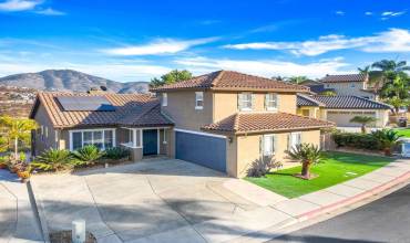 10425 Lake Breeze Drive, Spring Valley, California 91977, 5 Bedrooms Bedrooms, ,4 BathroomsBathrooms,Residential,Buy,10425 Lake Breeze Drive,PTP2406026