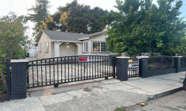 1219 Jervis Avenue, East Palo Alto, California 94303, 3 Bedrooms Bedrooms, ,1 BathroomBathrooms,Residential,Buy,1219 Jervis Avenue,ML81983232