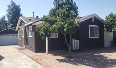 1150 W 7th Street, Pomona, California 91766, 3 Bedrooms Bedrooms, ,1 BathroomBathrooms,Residential Lease,Rent,1150 W 7th Street,IV24210206