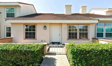 5 Wellesley 12, Irvine, California 92612, 2 Bedrooms Bedrooms, ,2 BathroomsBathrooms,Residential Lease,Rent,5 Wellesley 12,OC24158944