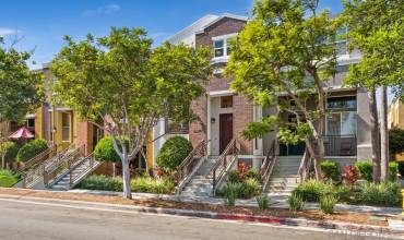 4880 Paramount Dr, San Diego, California 92123, 2 Bedrooms Bedrooms, ,2 BathroomsBathrooms,Residential,Buy,4880 Paramount Dr,240023995SD