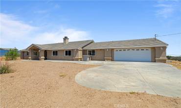 8648 El Centro Road, Phelan, California 92371, 4 Bedrooms Bedrooms, ,3 BathroomsBathrooms,Residential,Buy,8648 El Centro Road,IV24128437